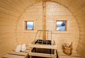Hotel Sir Henry 360° Of Freedom 4*